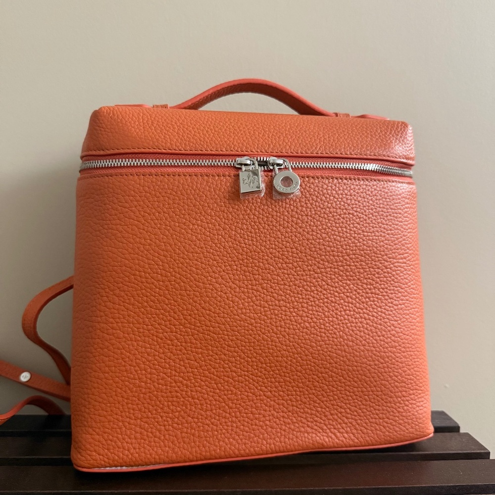 New Loro Piana Extra Pocket L23.5 backpack